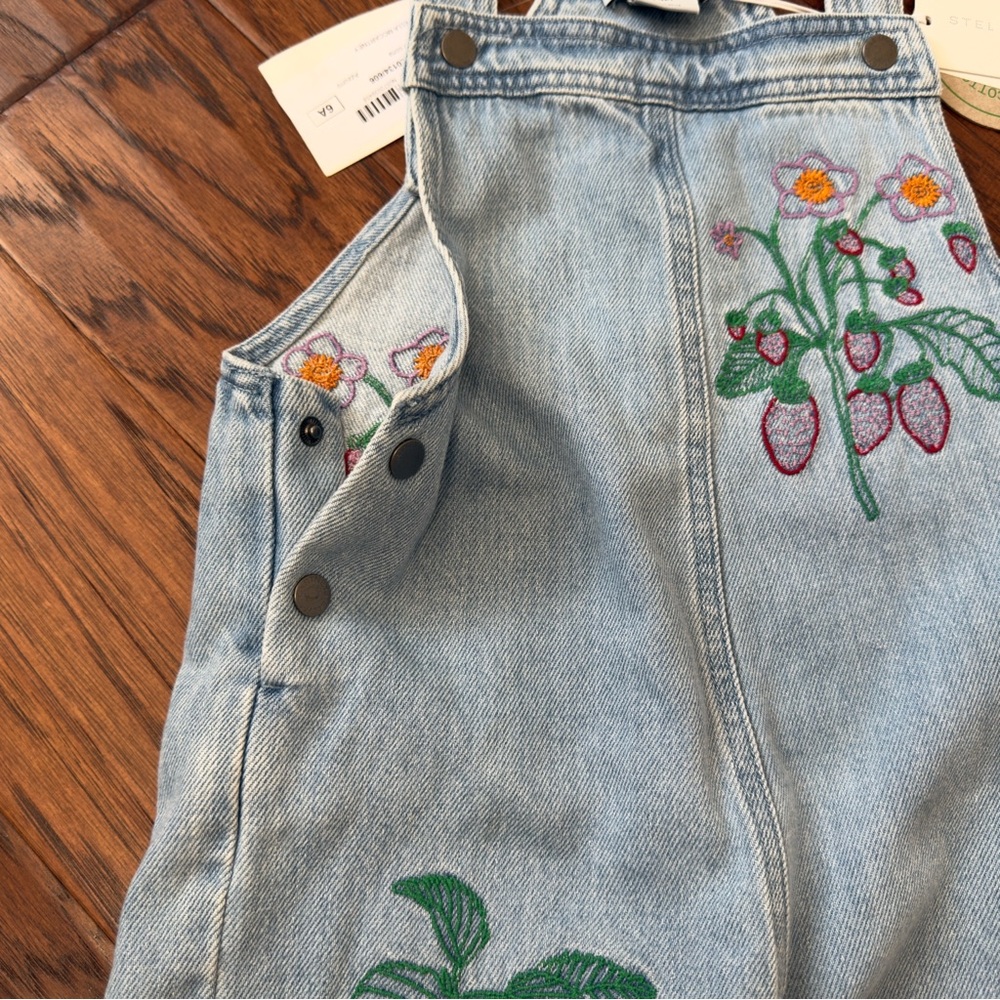 NEW. Floral-embroidered denim dungarees. Size 6 years. - Picture 6 of 10